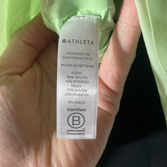 Women's Light Green Long Sleeve Athleta Top - Picture 4 of 6